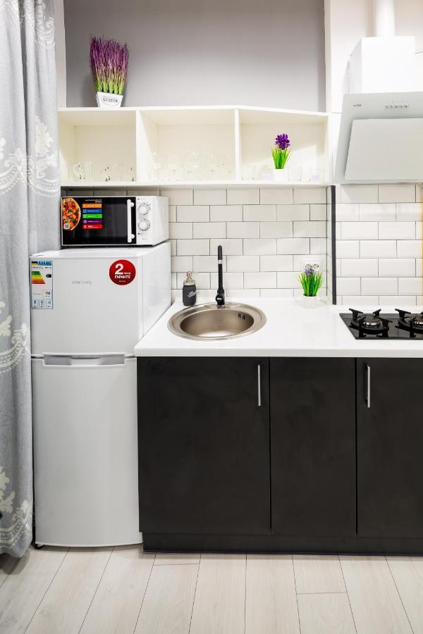 Alfa Apartments Grushevskoho 7 Lviv Luaran gambar